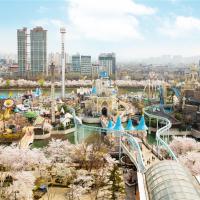 冬遊首爾｜歡樂滑雪體驗.暢遊愛寶樂天雙樂園.浪漫星空圖書館.明洞好好逛(一站購物彩妝)五日