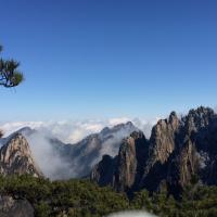 黃山旅遊│新經典│黃山２晚、小重慶騎龍巷、千島湖啤酒小鎮、非遺美食宏村8日●一段高鐵、送WiFi機(無購物站)