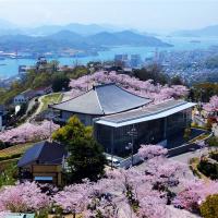 春櫻四國｜賞櫻名所～津山城(鶴山公園).旭川櫻花道.尾道千光寺.岡山後樂園.松山城.道後溫泉六日｜台中出發