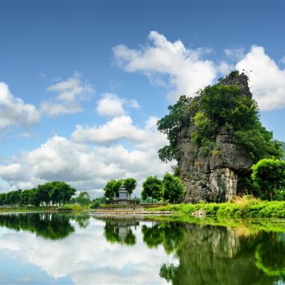 北越｜新世界七大奇景下龍灣.陸龍灣小舟.上水木偶戲.越共咖啡冰沙5日｜(含稅簽)