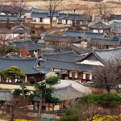 贈機場接送｜釜山慶洲大邱｜四大世界遺產安東河回村.屏山書院.八公山纜車.大邱塔.天空膠囊列車.豪華遊艇五日(彩妝)