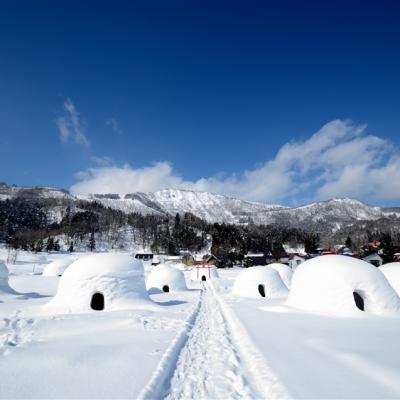 限量優惠~東北MAHORA岩手洞窟冰世界~雪屋.冰釣.雪上活動.八甲田山樹冰纜車.雪境列車.角館入青柳家.全程溫泉五日