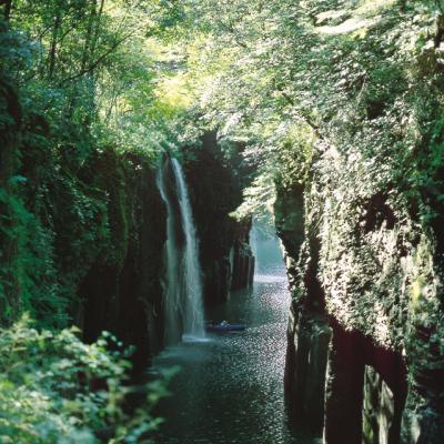 星宇熊本|南北九州全覽,櫻島渡輪,熊本城,高千穗峽.雙鐵道.保住三晚溫泉六日