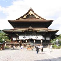 客製｜探訪古今善光寺.姨捨梯田.戶隱神社.迷你小團五日【專屬包車】天天出發※不含機票