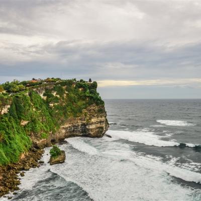 峇里島旅遊｜全包式渡假村,洞穴漂漂河,網美岩石ROCKBAR,鳥巢拍照,熱石SPA,無購物五日(6人成行/含稅)