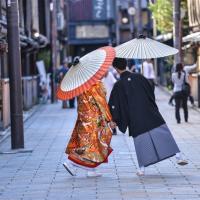 寒假折2,000｜京阪神奈.六甲山戲雪.環球影城.奈良梅花鹿.金閣寺.和服體驗五日｜一晚五星