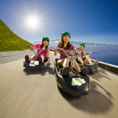 紐西蘭旅遊｜《小孩不佔床扣一萬》國泰經典·升等五星·高山觀景火車·皇后鎮冬日戲雪·高地賽車·海鮮饗宴·親子南北島10日