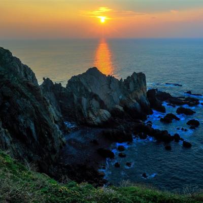 馬祖藍眼淚｜大坵鹿島.秘境東引.莒光探秘.海鮮盛宴.馬祖全島5日(台北出發)