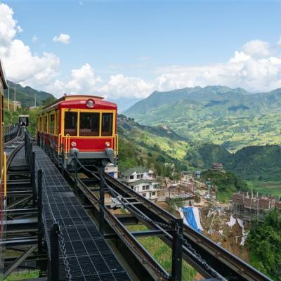 越南旅遊｜【北越沙壩健行7日】過夜火車體驗.梯田健行.番西邦纜車.下龍灣女皇遊船.河內巡禮(含簽)