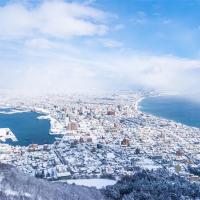 限定PLUS北海道旅遊｜保住2晚萬怡.冬季戲雪.全程無自理餐.升等螃蟹和牛吃到飽.函館纜車.小樽漫遊五日｜四晚溫泉