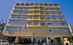 Baguio Burnham Suites Hotel