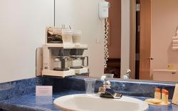 BridgePointe Inn & Suites by BPhotels, Council Bluffs, Omaha Area