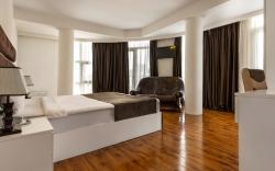 Hotel Grand Palace