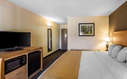 Quality Inn & Suites Silverthorne - Copper Mountain