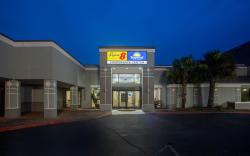 Days Inn by Wyndham Mobile I-65