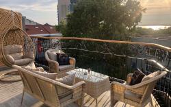 Red Stone Hotel