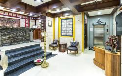 Mart View Hotel