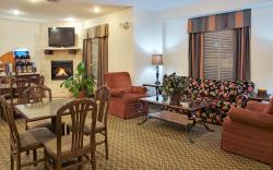 Holiday Inn Express Hotel & Suites Livingston By IHG