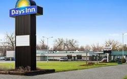 Days Inn by Wyndham Rock Falls