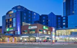 Holiday Inn Express Vancouver-Metrotown (Burnaby) By IHG