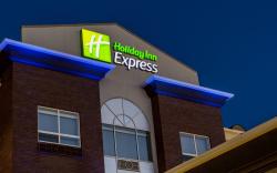 Holiday Inn Express Airdrie By IHG