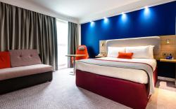 Holiday Inn Express Portsmouth Gunwharf Quays By IHG