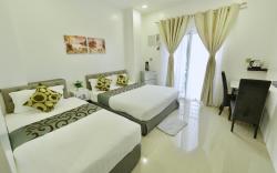 Deluxe Ensuite by Mirage Suites Hotel