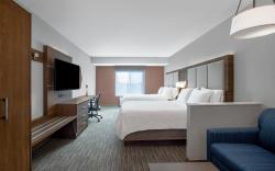 Holiday Inn Express Hotel And Suites Clinton By IHG