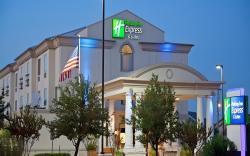 Holiday Inn Express Hotel & Suites College Station By IHG