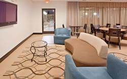 Holiday Inn Express Hotel & Suites College Station By IHG