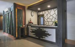 RedDoorz Plus Near Gold Coast Ferry Terminal Batam