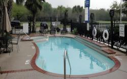 Holiday Inn Express Hotel & Suites Houston North Intercontinental By IHG