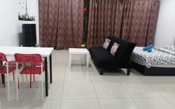 Wellness Homestay 13 @ Trefoil setia city