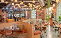 Eklo Hotels Bordeaux Center Bastide