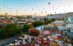 Nomads Cave Hotel & Rooftop