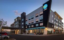 Tru by Hilton Denver Airport Tower Road