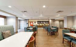 Hampton Inn Madison, OH