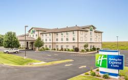 Holiday Inn Express Hotel & Suites Eau Claire North By IHG