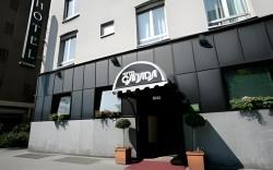 Hotel Canada