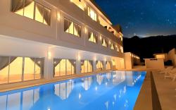 Coron Bluewave Hotel