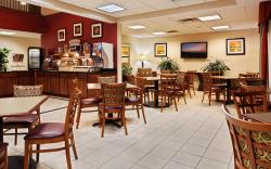 Holiday Inn Express Hotel & Suites Knoxville-North-I-75 Exit 112 By IHG