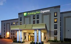 Holiday Inn Express & Suites Fayetteville University of Arkansas Area By IHG