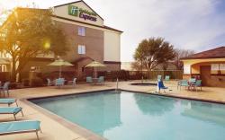Holiday Inn Express Hotel and Suites DFW-Grapevine By IHG