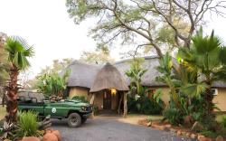 Mziki Safari Lodge