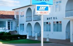 Aarangi Motel