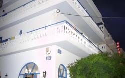 Iro Hotel