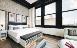 Kinley Cincinnati Downtown, a Tribute Portfolio Hotel