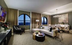 Hotel Vin, Autograph Collection