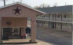 Days Inn by Wyndham Branson Near Theatre District