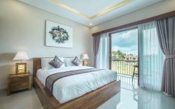 Putih DCarik Ubud
